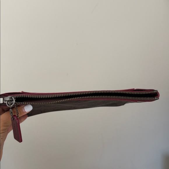 Coach clutch bag - Picture 4 of 5